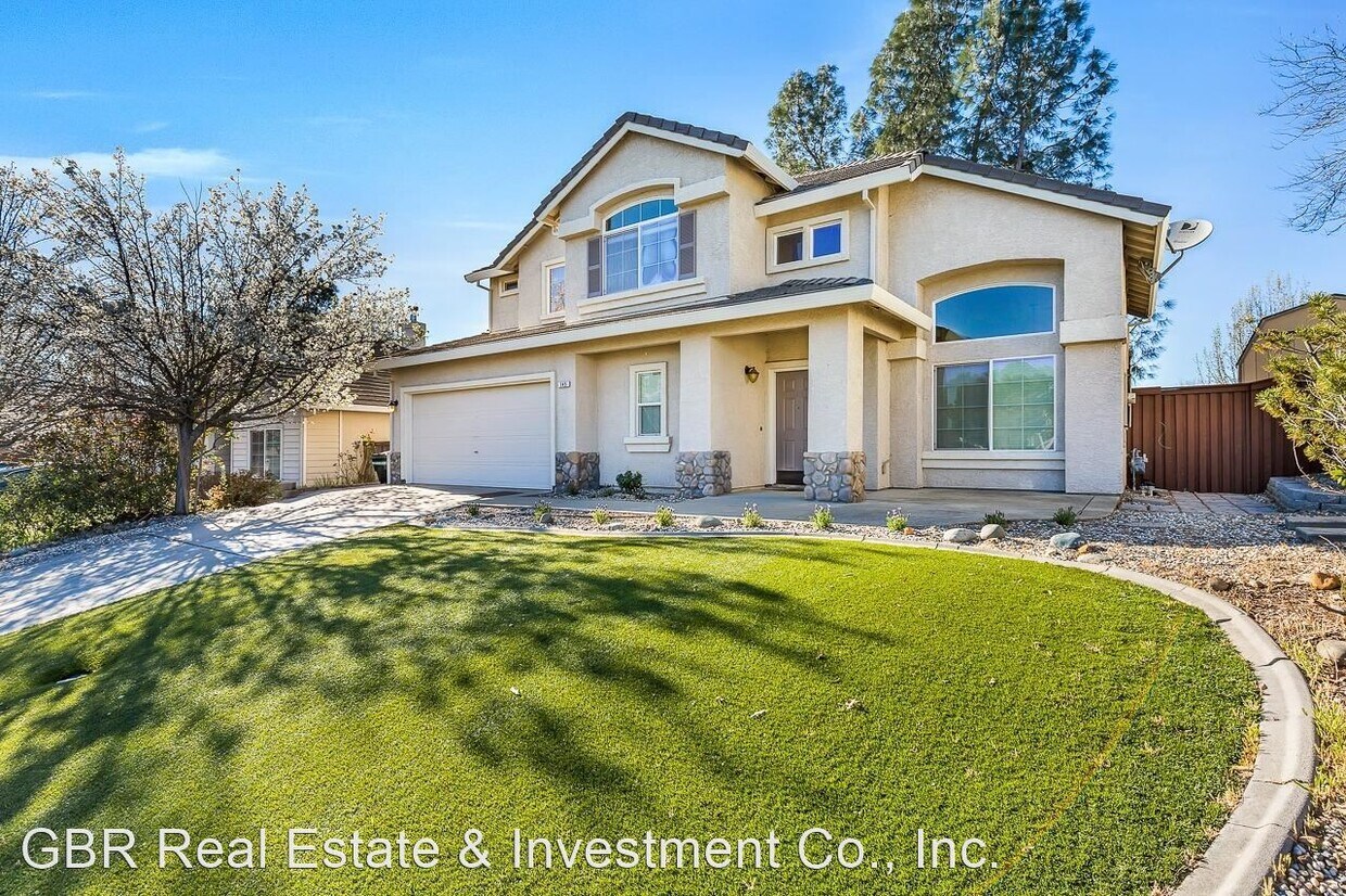 Foto principal - 4 br, 2.5 bath House - 145 Lembi Drive