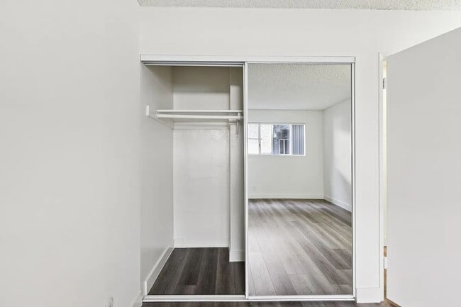 Foto del edificio - Victoria