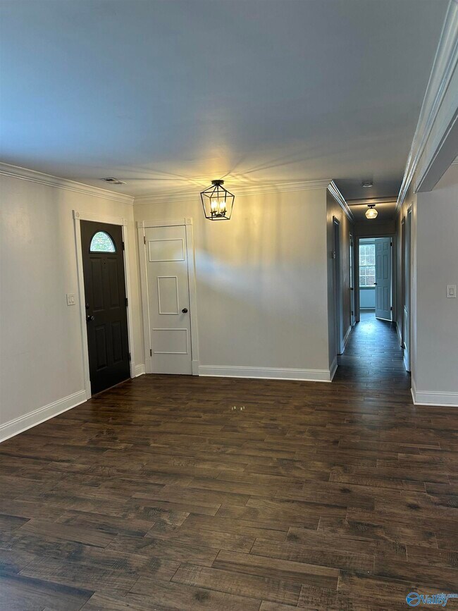 Foto del edificio - 2327 Quince Dr SE