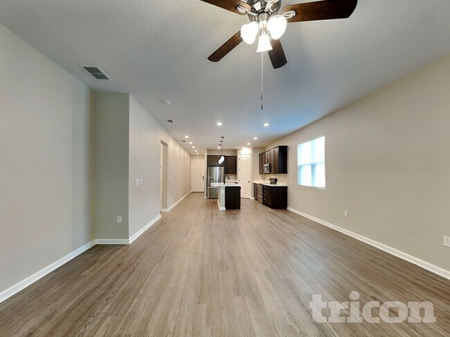 Foto del edificio - 5725 Arlington River Dr.