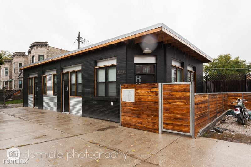 Primary Photo - 3600 W Palmer St