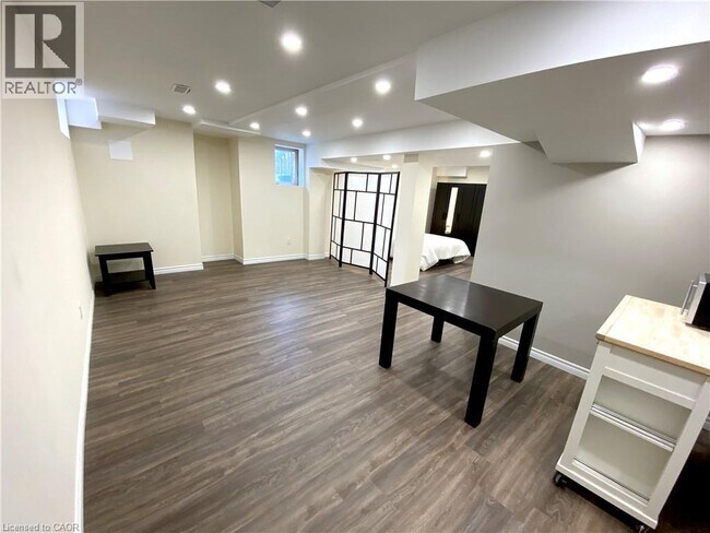 Photo du bâtiment - 4640 Doug Wright Dr