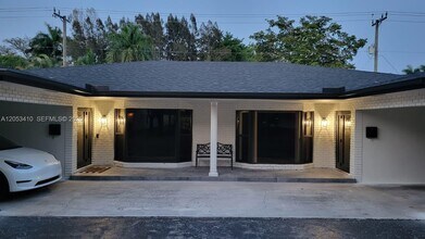 Building Photo - 400 NW 65th Ave