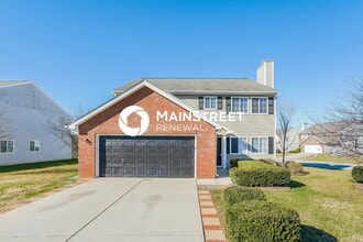 Building Photo - 5605 Hidden Lake Dr