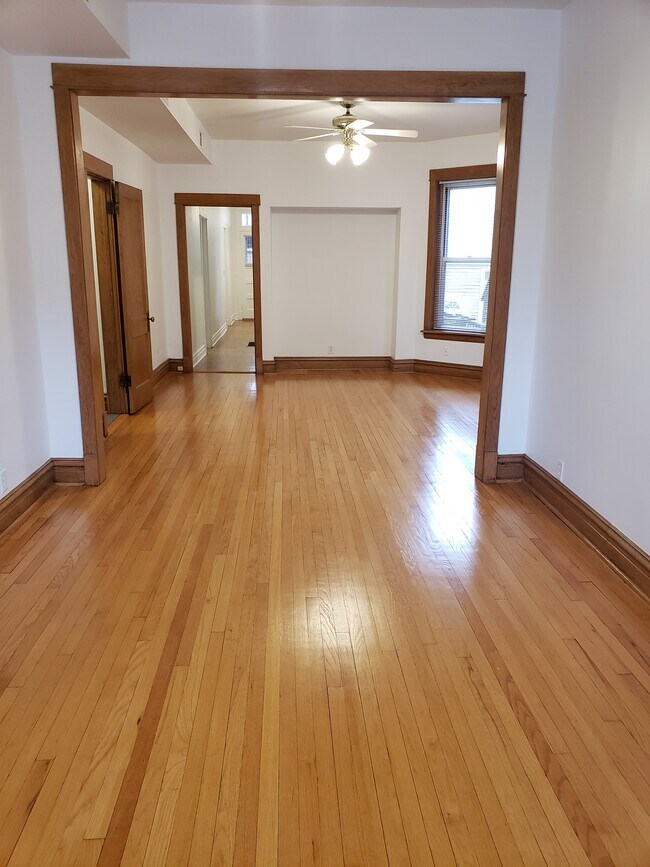 Living room and Dining room - 1452 W Barry Ave