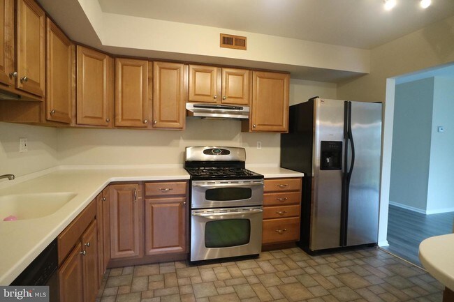 Foto del edificio - 102 Greenridge Cir