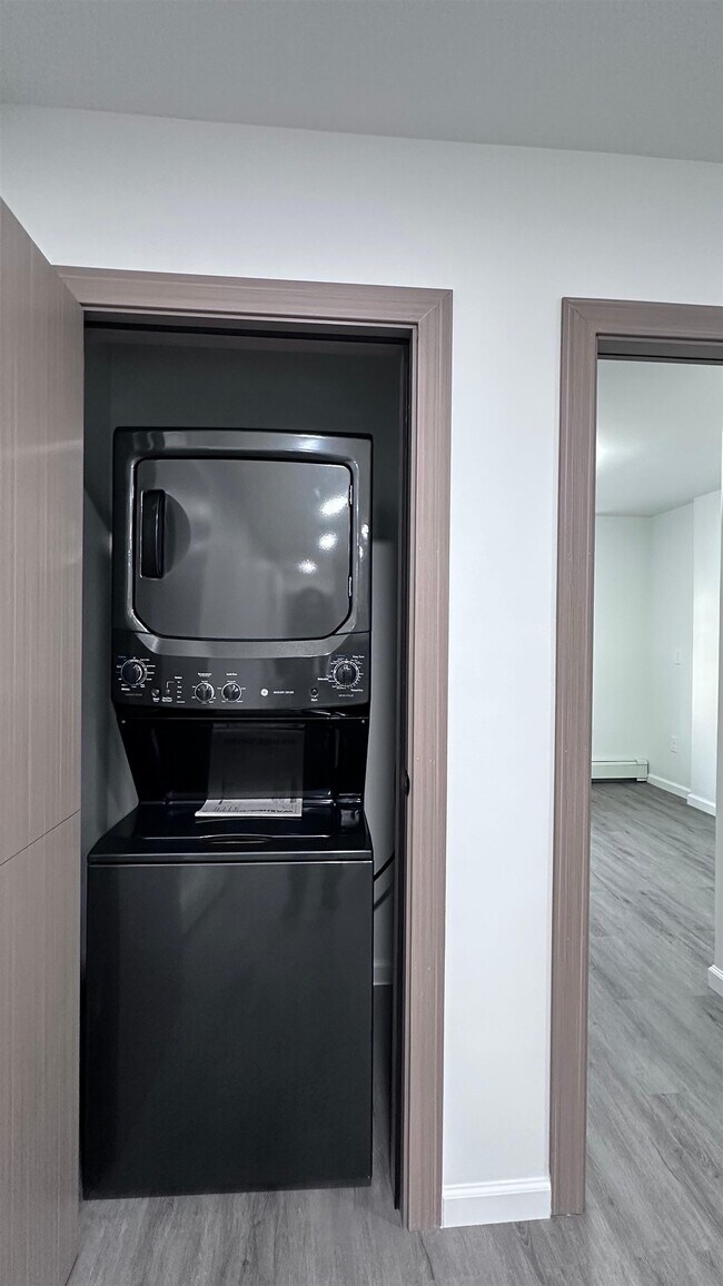 Foto del edificio - 213 Woodward St