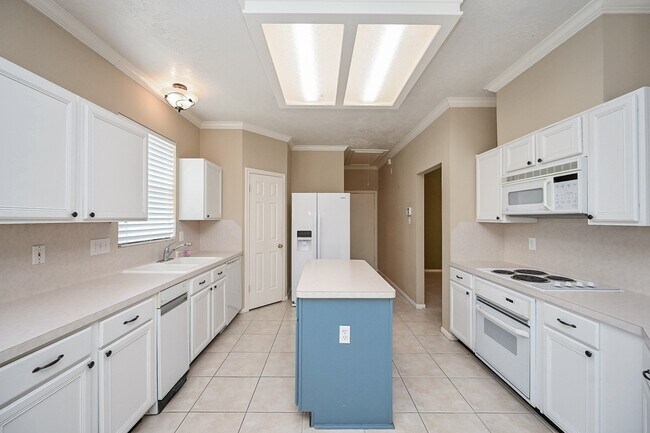 Foto del edificio - 4606 Topaz Trail Dr