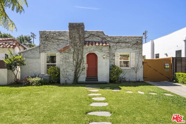 Foto del edificio - 2031 Glendon Ave