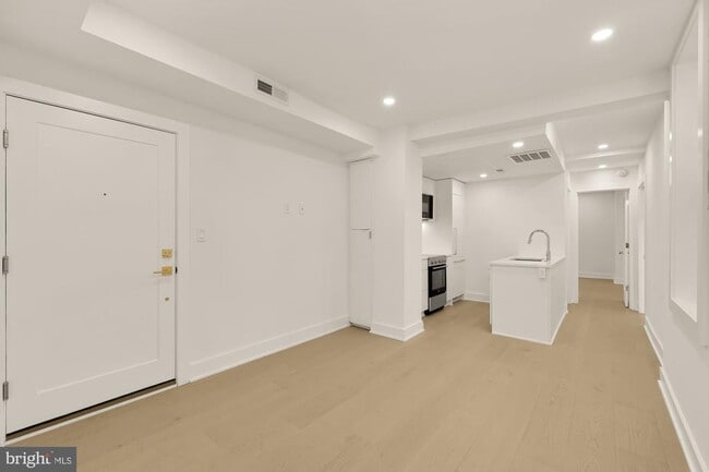 Foto del edificio - 2116 Kalorama Rd NW