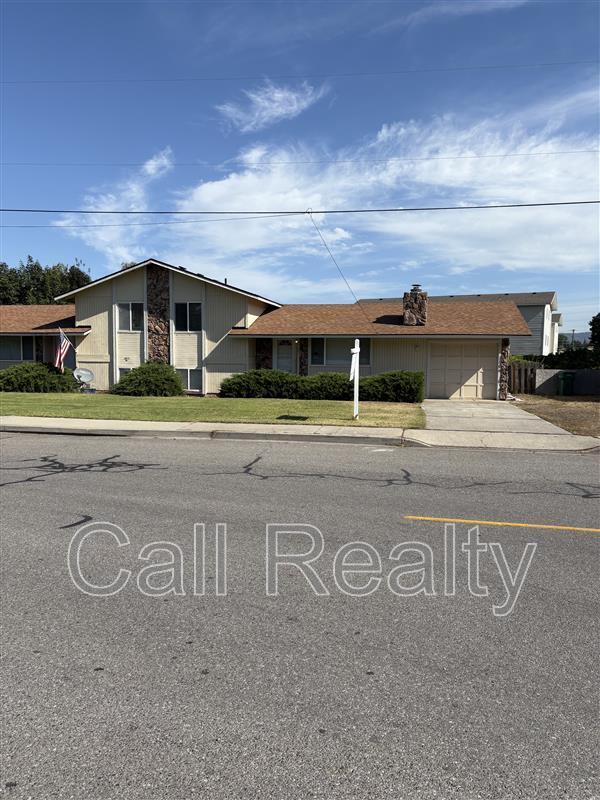 Foto principal - 14727 E 4th Ave