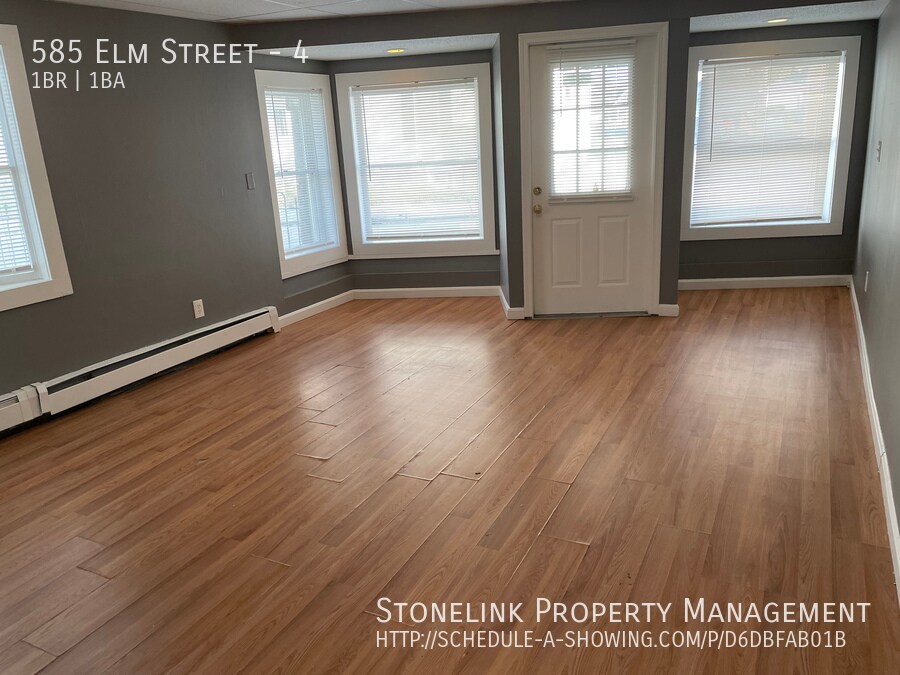 Foto del edificio - 585 Elm Street