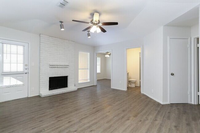 Building Photo - 6334 Candleview