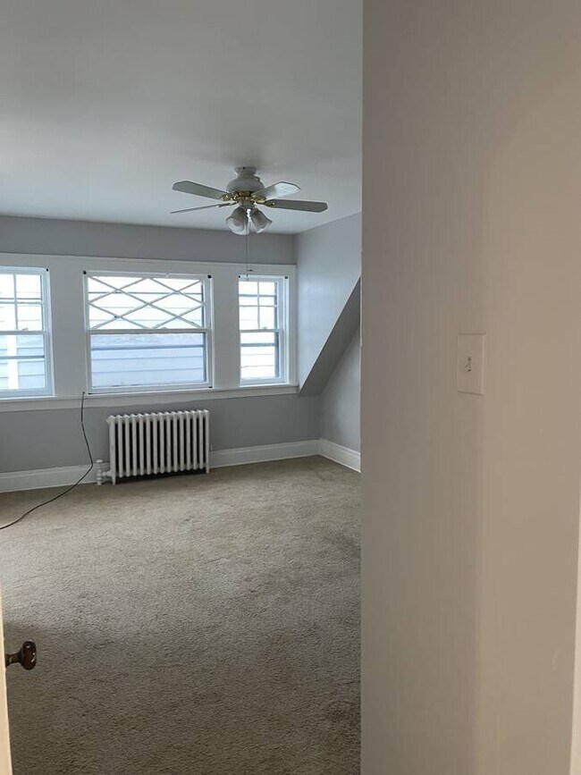 Foto del edificio - 405 Elmwood Ave