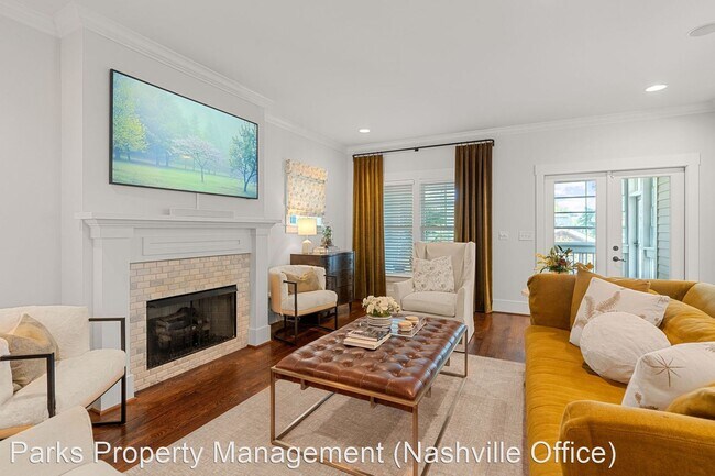 Foto del edificio - 5 br, 4.5 bath House - 1010A Caldwell Ave