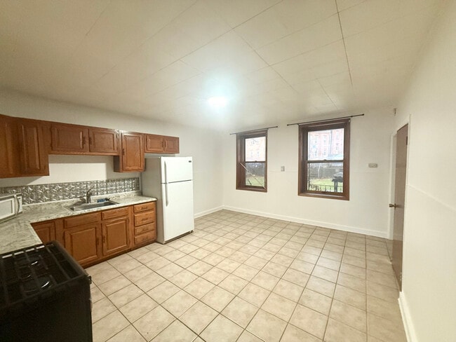 Foto del edificio - 29 Harmony St