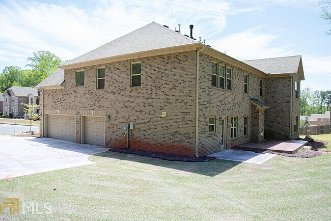 Building Photo - 2932 Ash Grove Dr