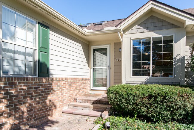 Building Photo - 4107 Boulder Pond Dr