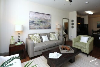 Building Photo - Watercourse