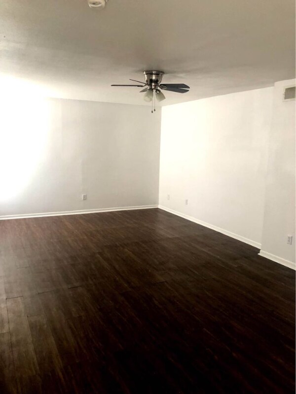 Building Photo - 306 N Gilmer St