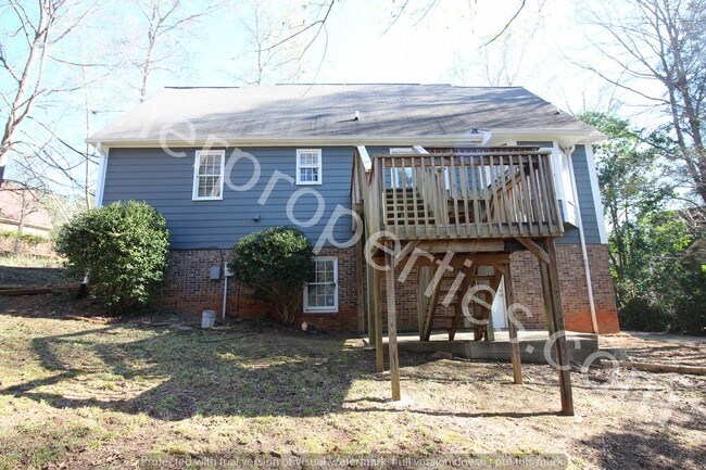Building Photo - 206 Breda Ct
