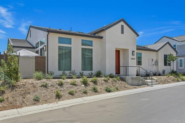 Foto del edificio - 12639 Elizabeth Wy