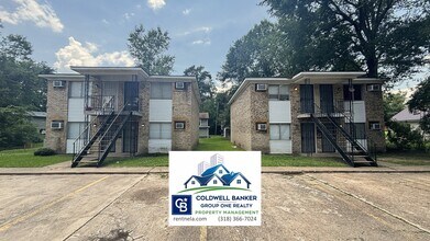 Building Photo - 211 Hodge St