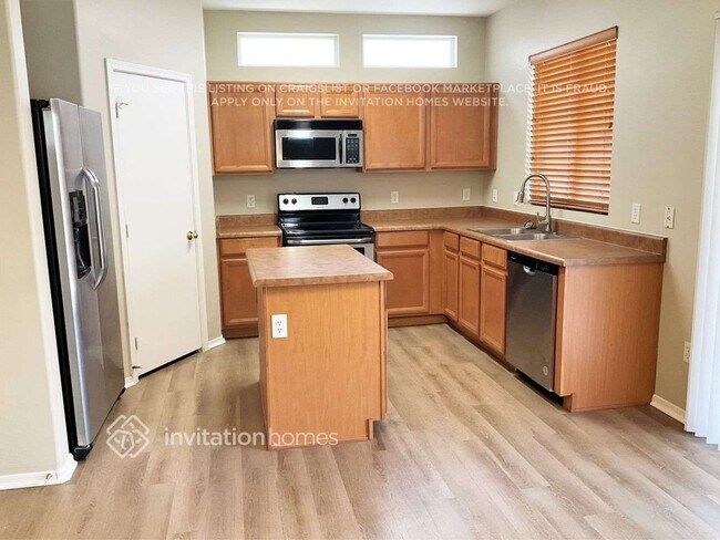 Foto del edificio - 4283 E Baylor Ln