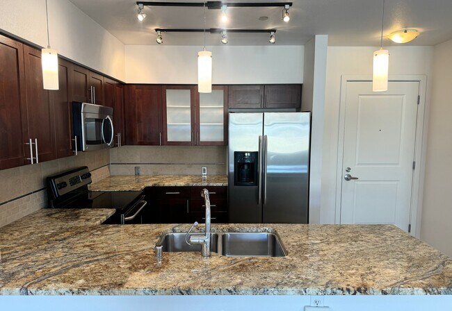 Foto del edificio - 5440 Leary Ave NW
