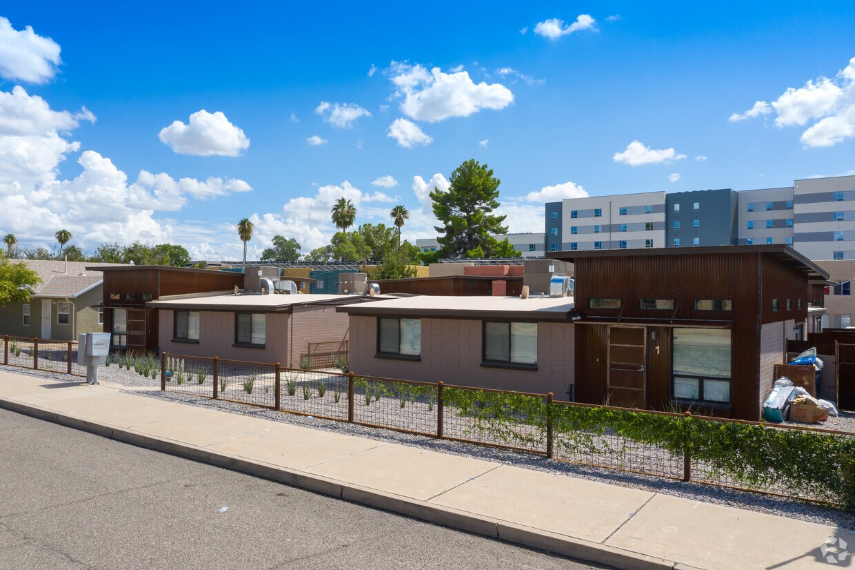 Photo - 1114 E Adams St (Tucson, AZ)