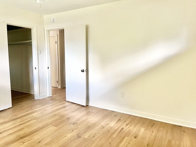 Foto del edificio - 545 Highland Park Dr