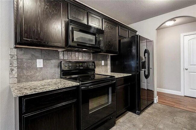 Foto del edificio - 3905 S W Capstone Ave