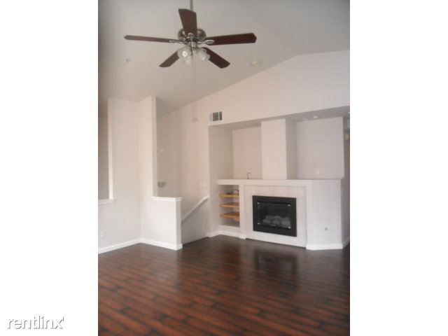 Building Photo - 2 br, 2 bath Townhome - 3336 Midtown Pl