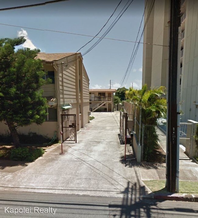 Building Photo - 1227 Alexander St