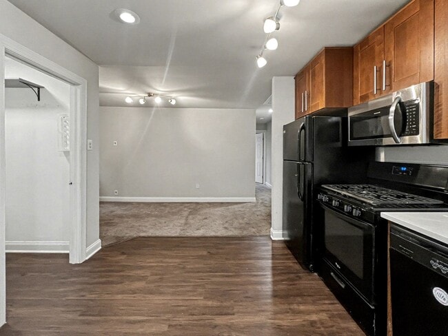 Photo - 201 N Aberdeen Ave Apartment