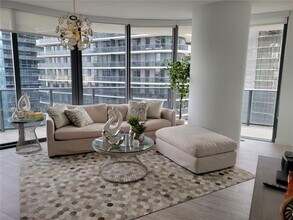 Building Photo - 45 SW 9th St