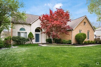 Building Photo - 7635 Forest Knoll Dr