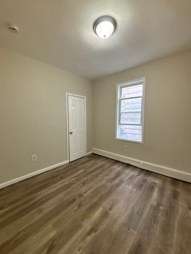 426 S 17th St 3 - 424 S 17th St