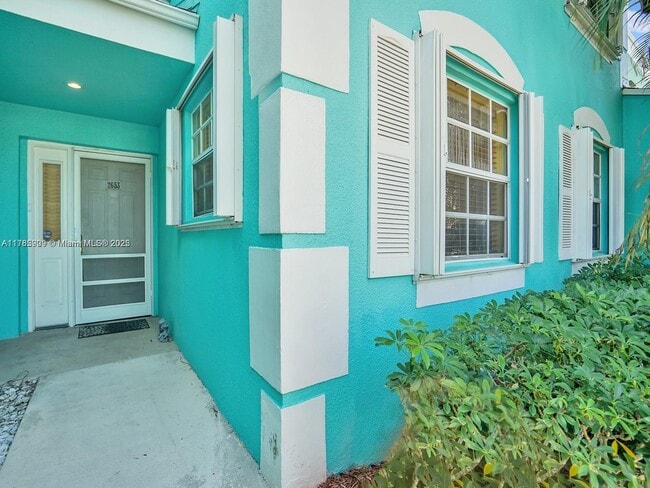 Building Photo - 2653 SE 20th Ct