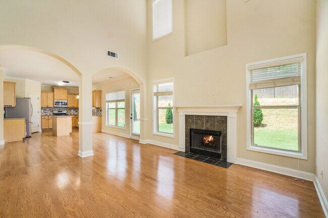 Building Photo - 4206 Terrace Oaks Ct