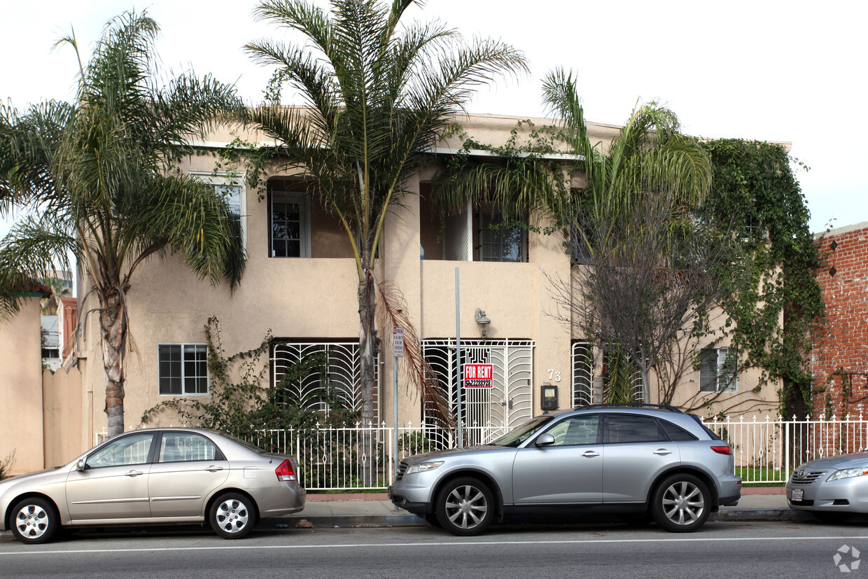 Foto principal - 73 Alamitos Ave