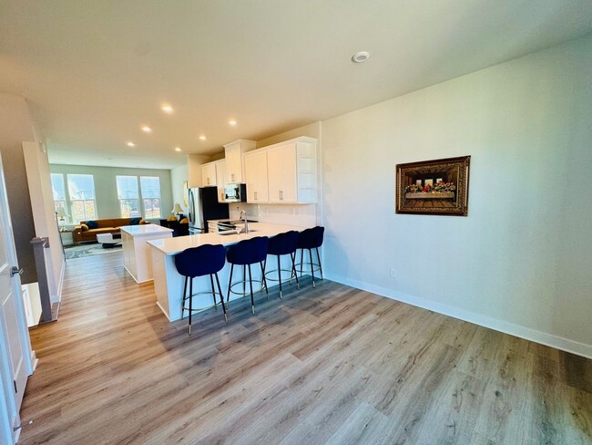 Foto del edificio - Charming 3BR Townhome in Charlotte