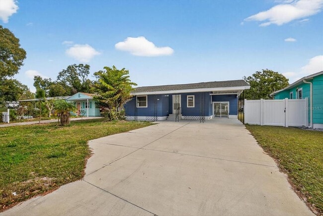 Foto del edificio - 5801 Magnolia St N
