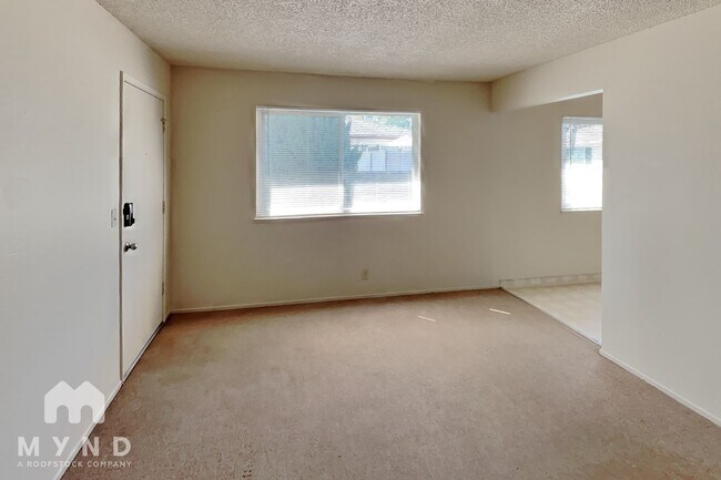 Foto del edificio - 481 Auburn Way