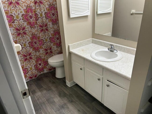 Building Photo - 6578 Lake Rd