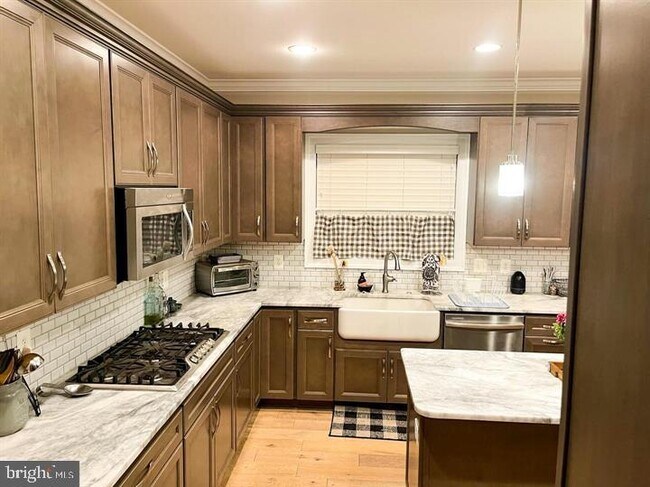 Foto del edificio - 6543 Macklin St