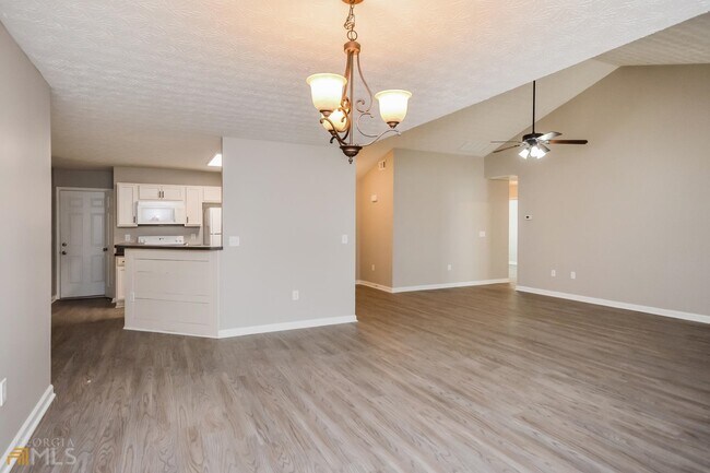 Foto del edificio - 410 Arthurs Ln