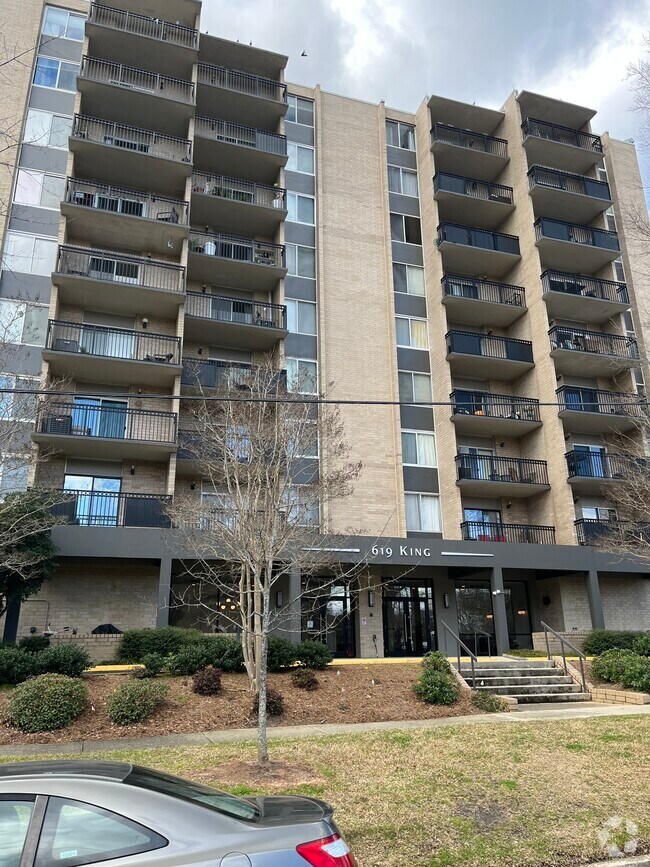Premier Place Gated Apartments for Rent Columbia, SC 1 Rentals