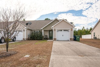 Building Photo - 168 Pine Hollow Rd