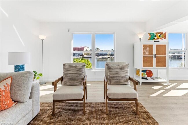 Foto del edificio - 1100 8th Ave S